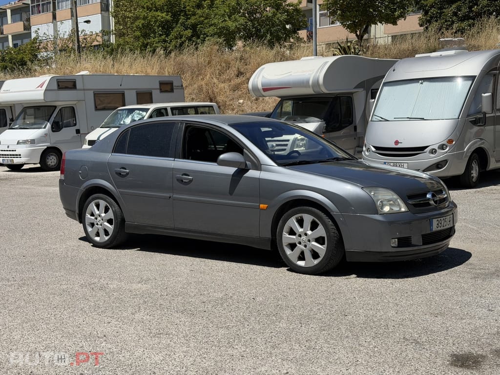 Opel Vectra 2.2 DTi Elegance