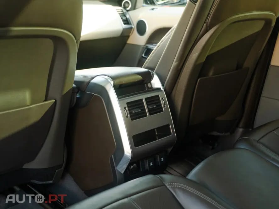 Land Rover Range Rover Sport SDV6 Black Edition