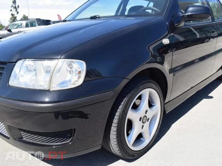 Volkswagen Polo Outro