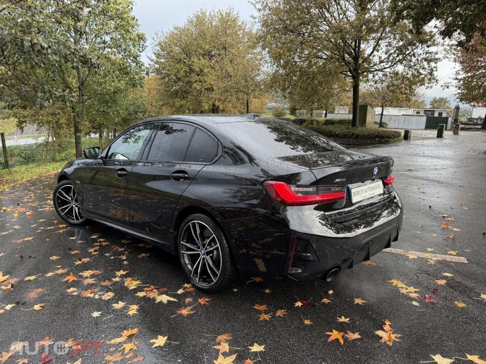BMW 330 e Pack 50 anos M Auto