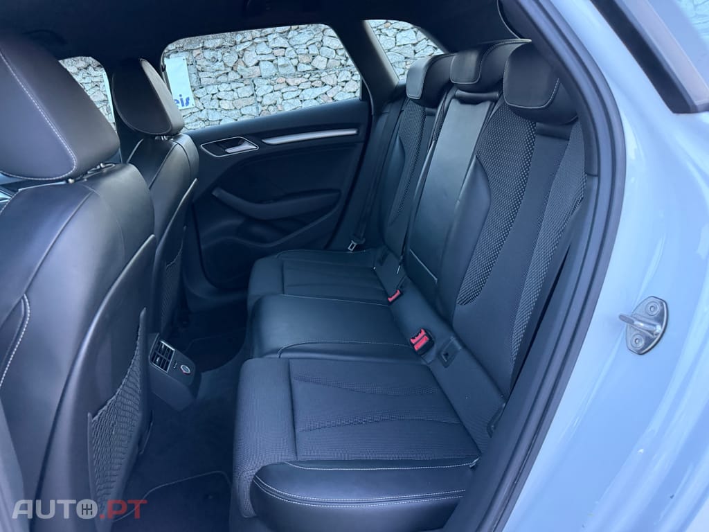 Audi A3 Sportback 1.6 TDI S-line