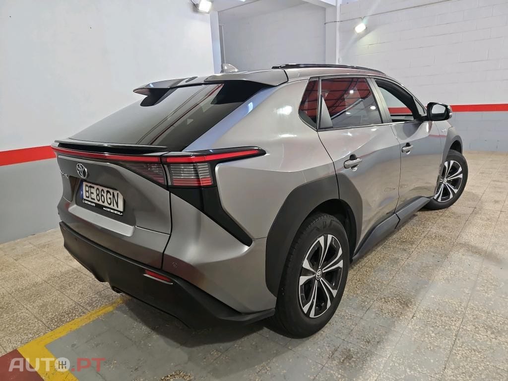 Toyota bZ4X 71,4 kWh Premium