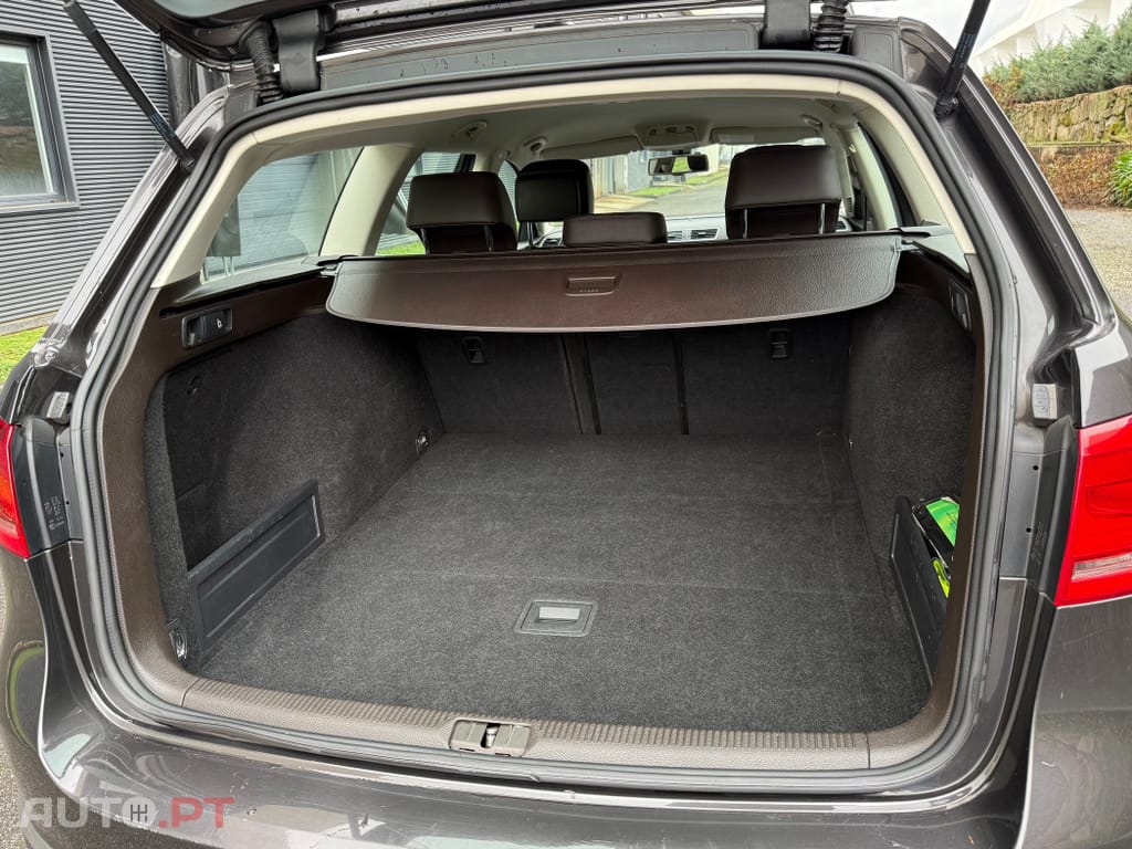 Volkswagen Passat Variant 1.6 TDI BlueMotion Highline