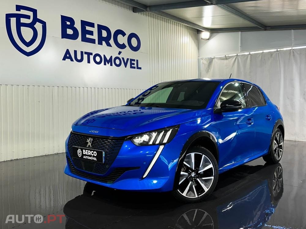 Peugeot E-208 50 kWh GT Pack