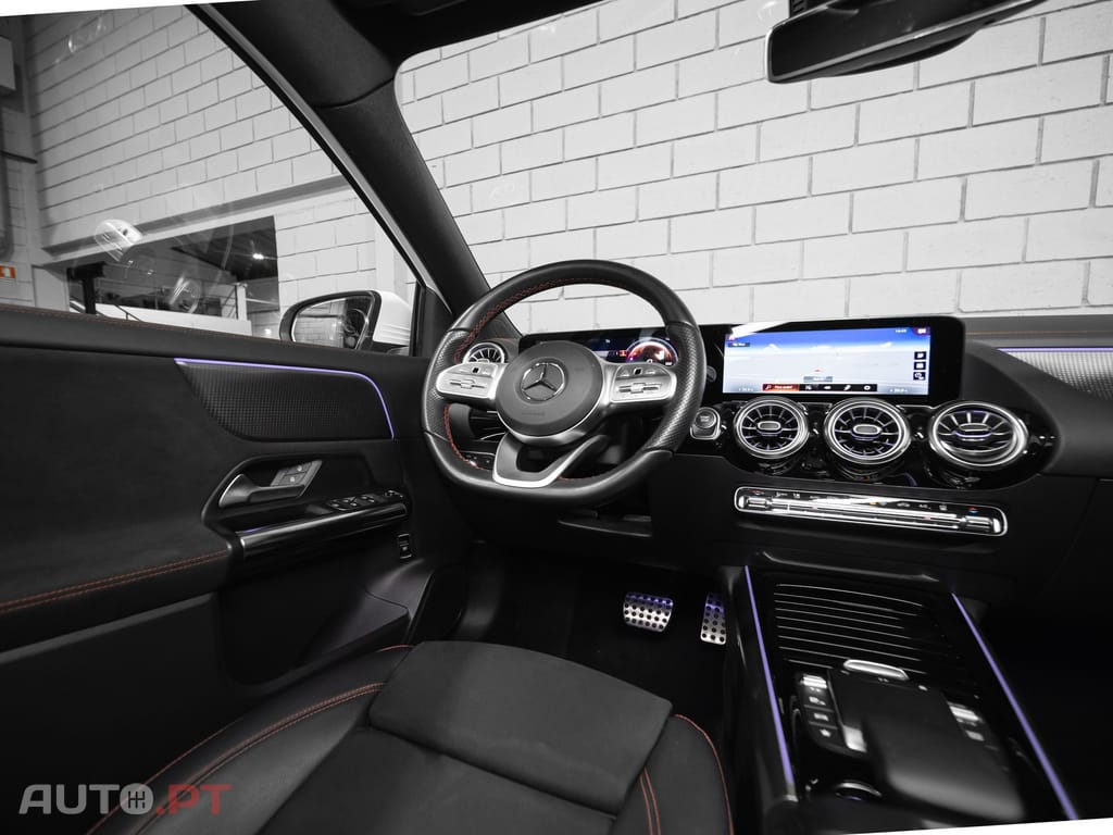 Mercedes-Benz EQA 250 AMG Line