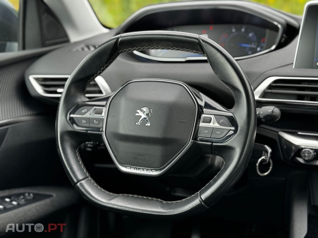 Peugeot 5008 1.5 BlueHDi Active