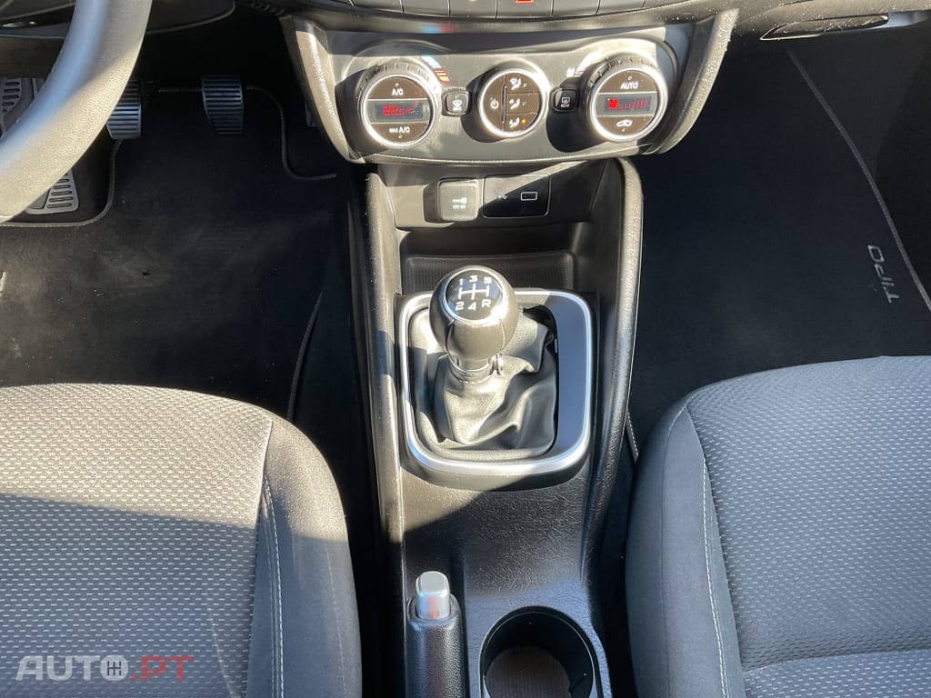 Fiat Tipo 1.3 M-Jet Lounge