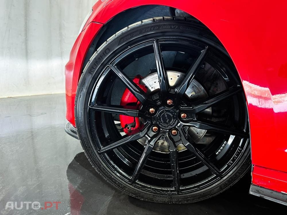 Volkswagen Golf 2.0 TSi GTi DSG Performance