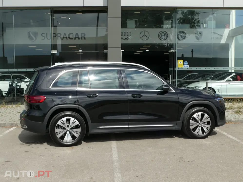 Mercedes-Benz EQB 300 4Matic Progressive
