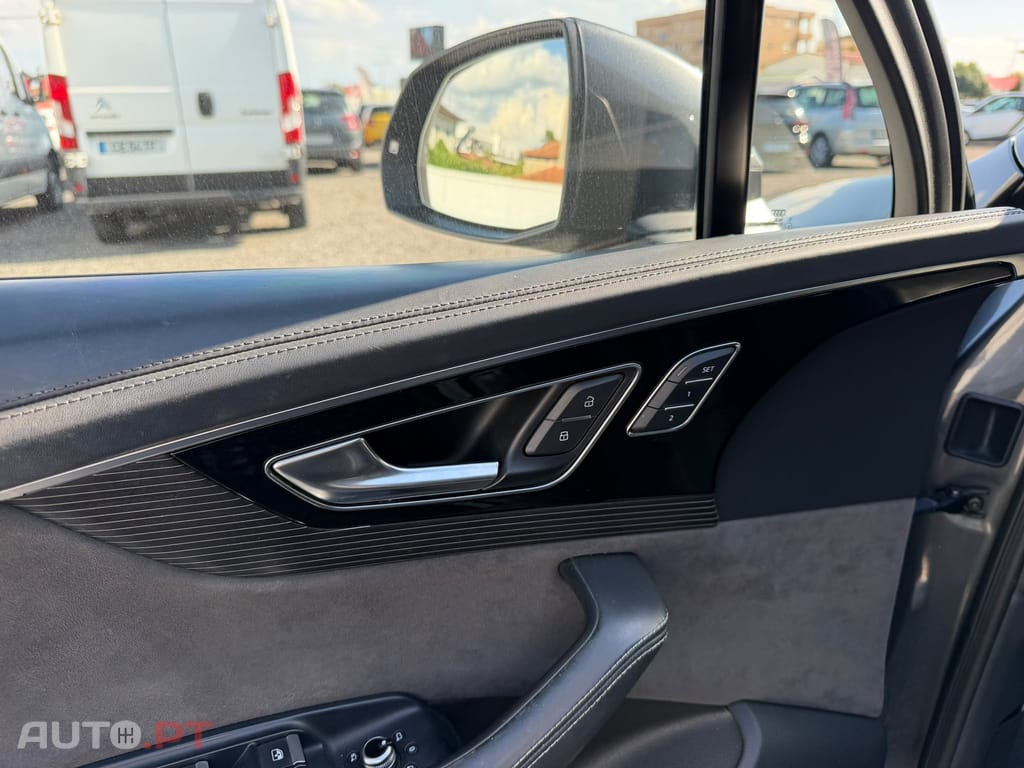 Audi Q7 3.0 TDi e-tron quattro S-line Tiptronic
