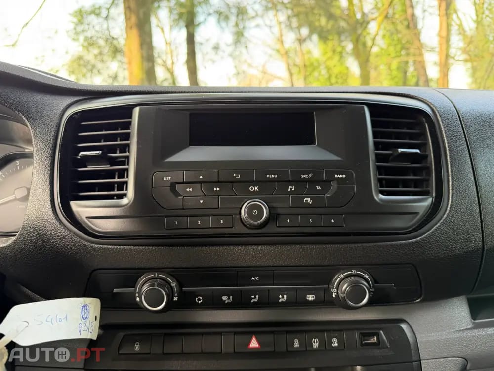 Peugeot Expert 1.5 BlueHDi L2H1 Semi-Vidrado