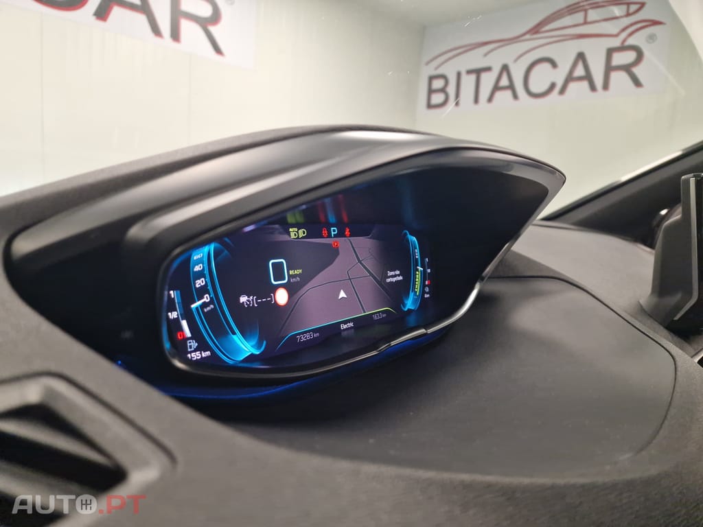 Peugeot 3008 1.6 Hybrid4 GT Line e-EAT8