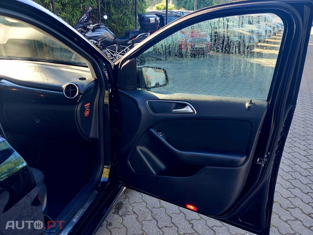 Mercedes-Benz B 180 d Urban