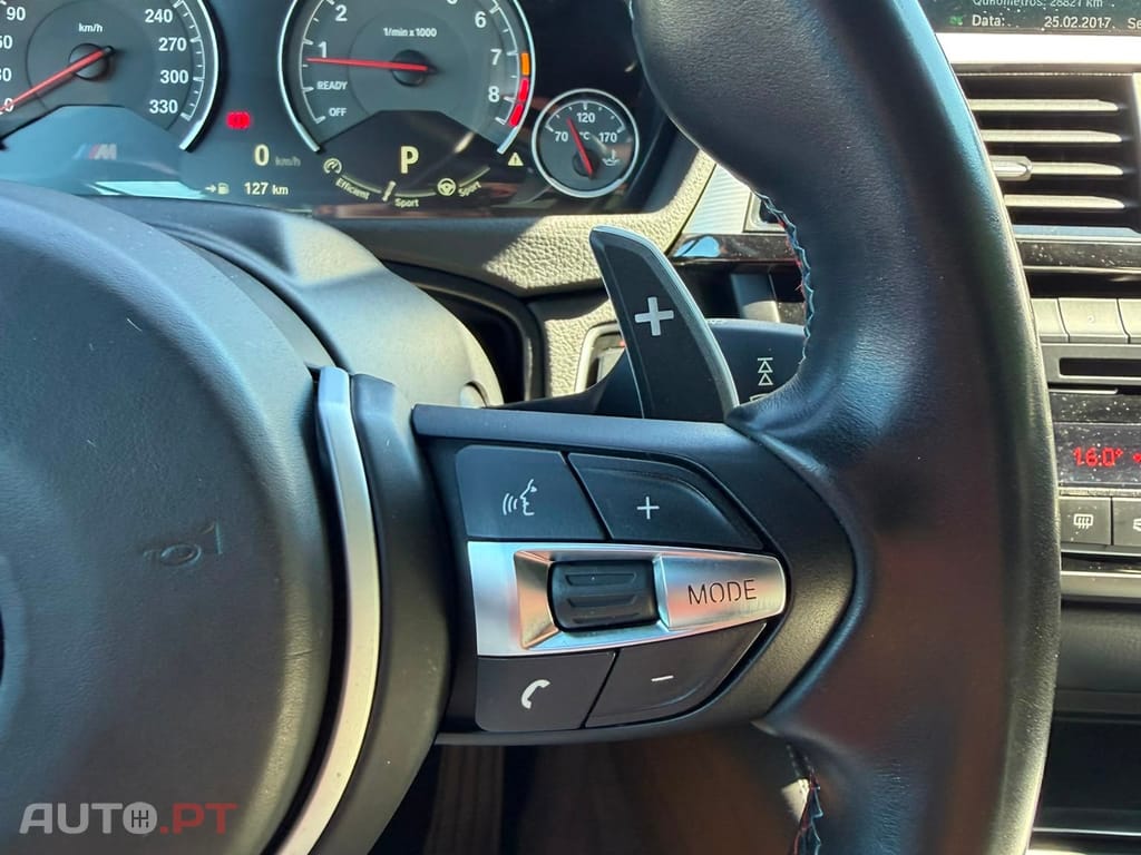 BMW M4 Auto
