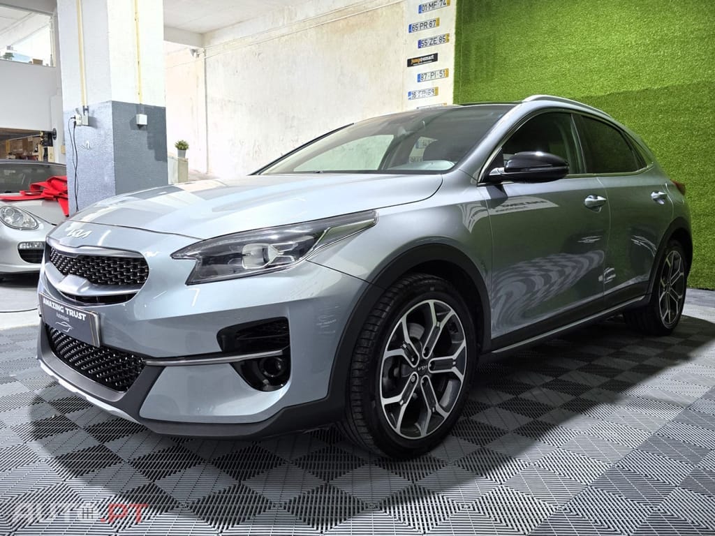 Kia Xceed 1.0 T-GDI Tech+SRF