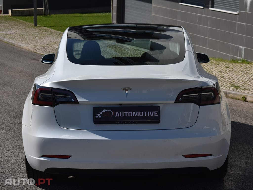 Tesla Model 3 Standard RWD Plus