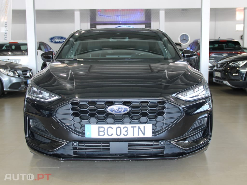 Ford Focus 1.0 EcoBoost MHEV ST-Line