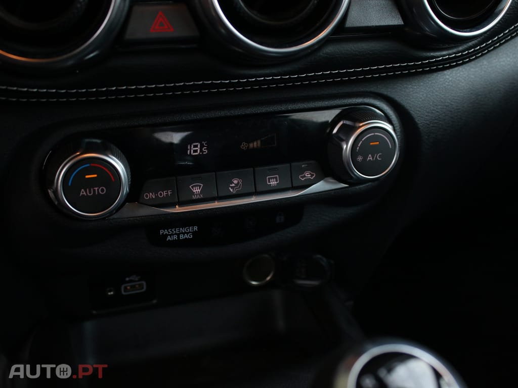 Nissan Juke 1.0 DIG-T N-Design Black