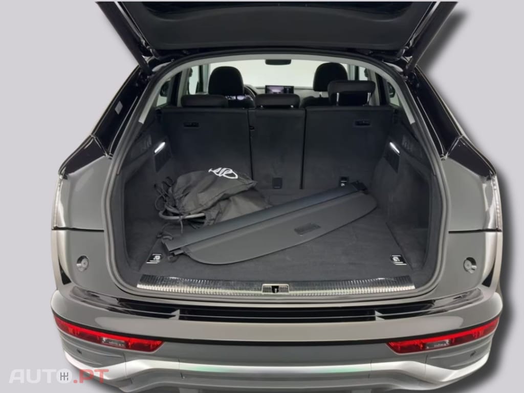 Audi Q5 55 TFSI e S tronic S line I.V.A DEDUTÍVEL