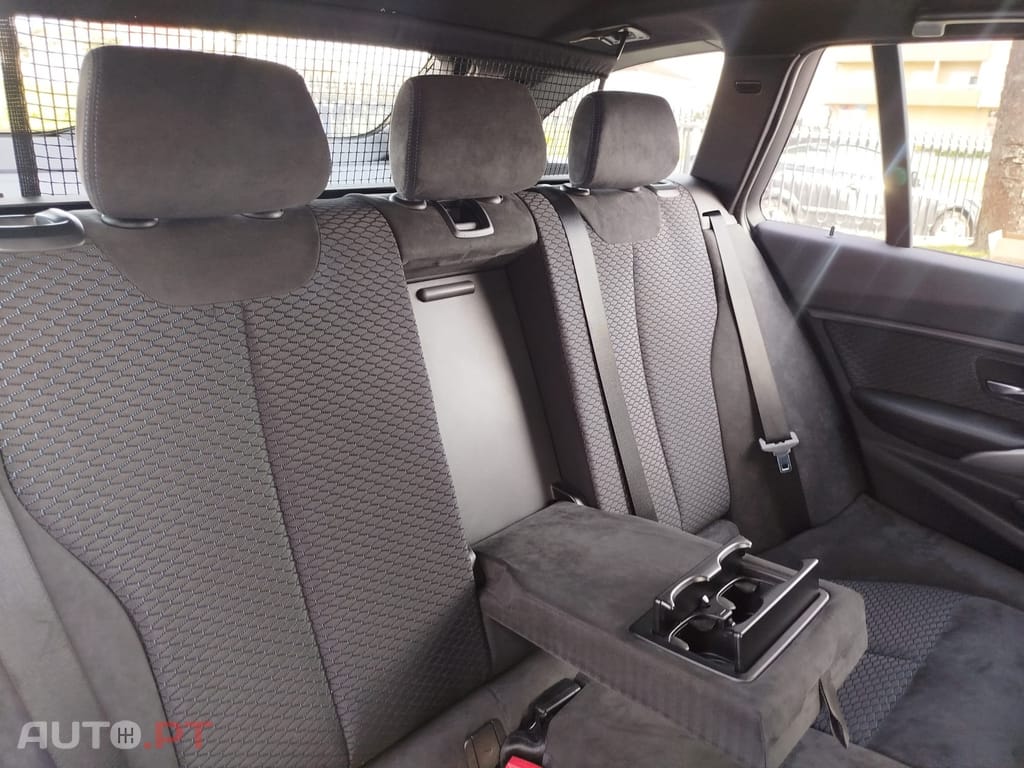 BMW 320 d Touring Pack M