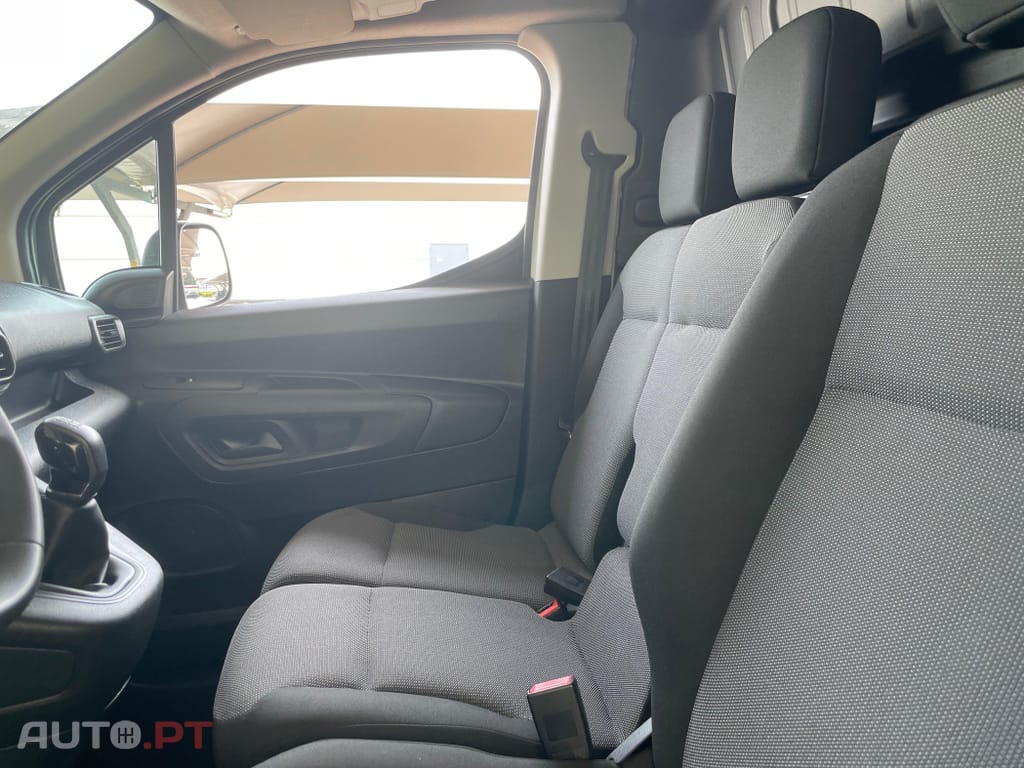 Peugeot Partner 1.5 BlueHDi Premium Standard