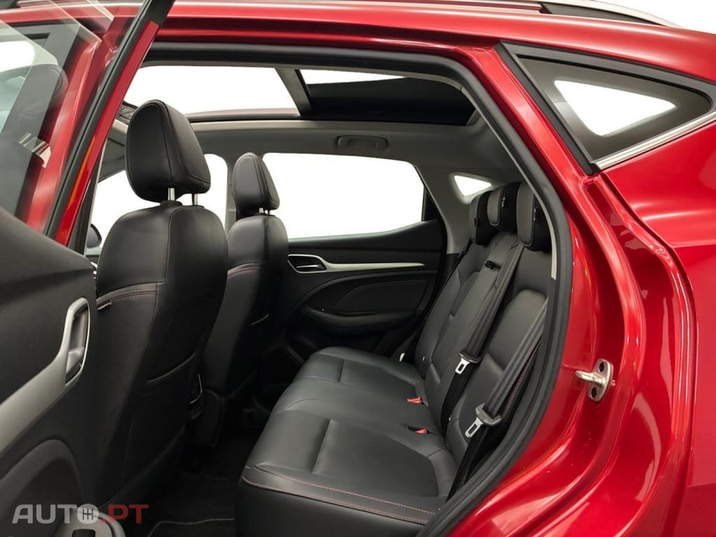 MG ZS 72.6 kWh Luxury