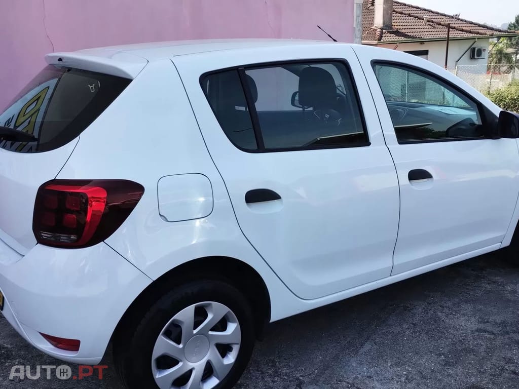 Dacia Sandero 1.0 SCe Pack