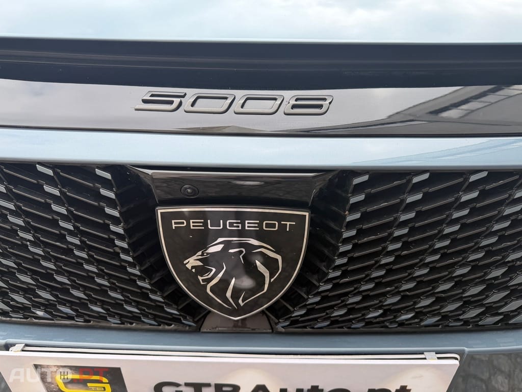 Peugeot E-5008 73 kWh GT