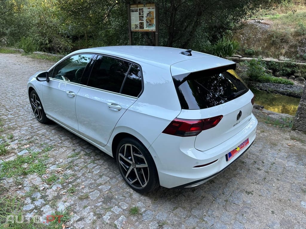 Volkswagen Golf 1.4 TSI e-Hybrid DSG
