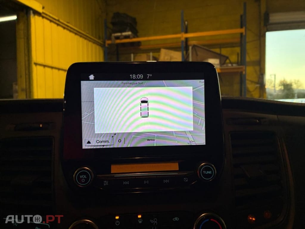 Ford Transit Custom 320L2 2.0 TDCi H2-Trend Business Aut.