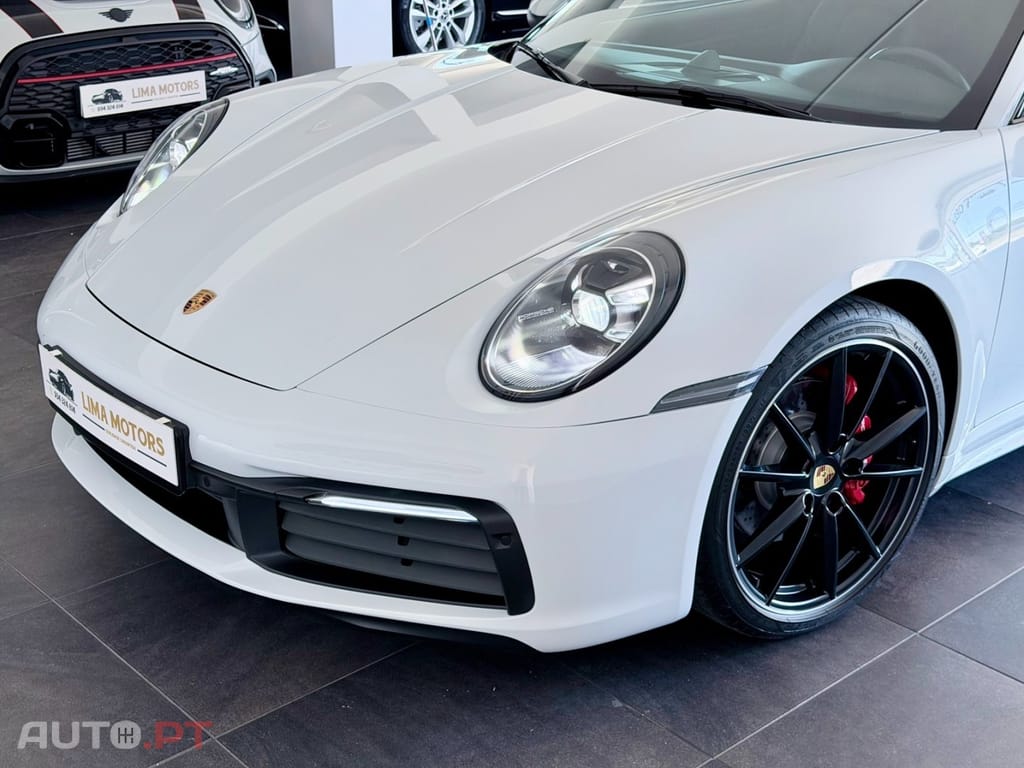 Porsche 911 Carrera PDK