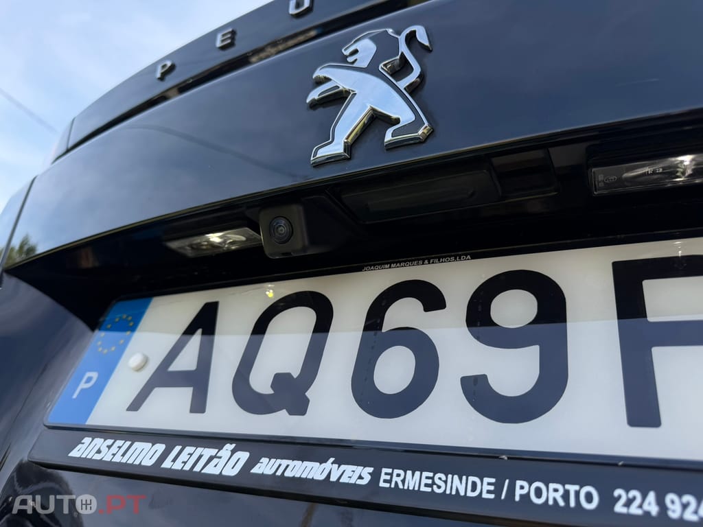 Peugeot E-2008 50 kWh GT