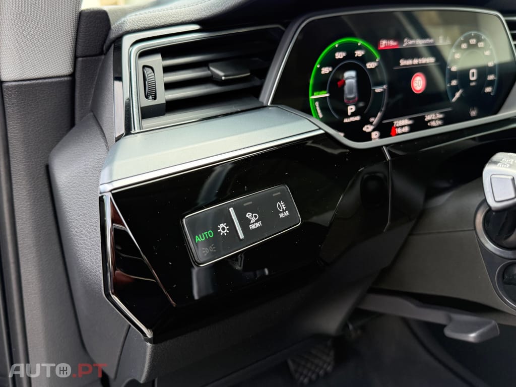 Audi E-Tron 55 quattro S line