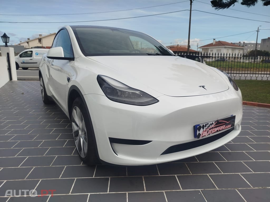 Tesla Model Y Tração Traseira