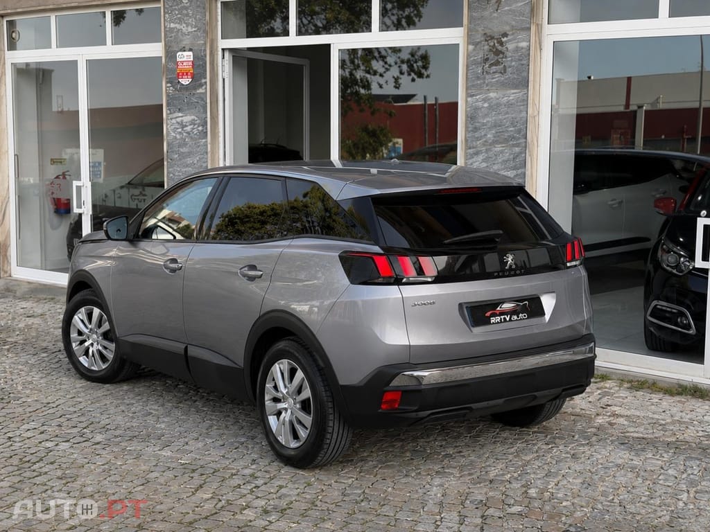 Peugeot 3008 1.5 BlueHDi Active