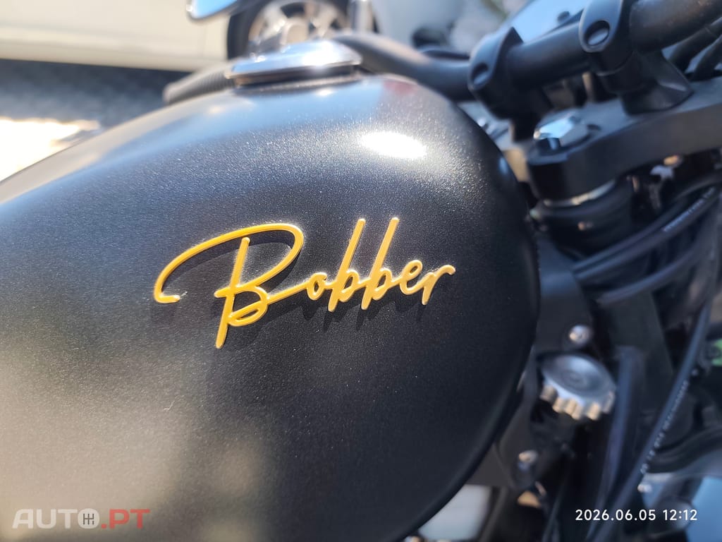 Hyosung GV 125s Bobber