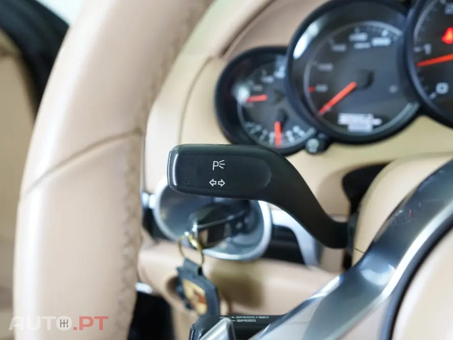 Porsche Cayenne 3.0 V6