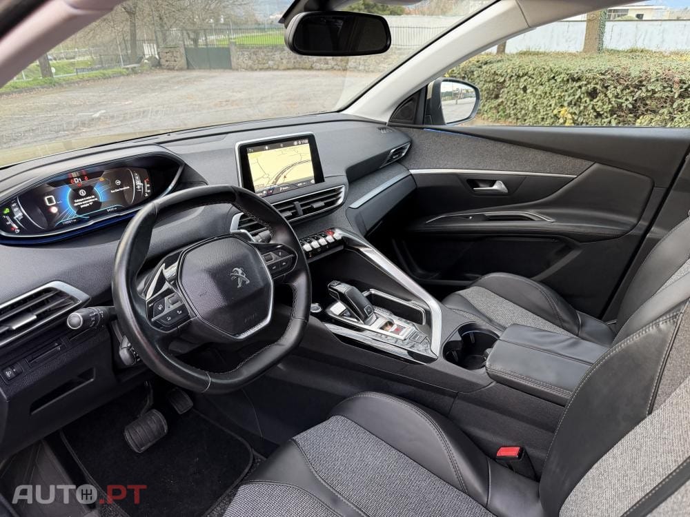Peugeot 3008 1.6 BlueHDi Allure Grip Control EAT6