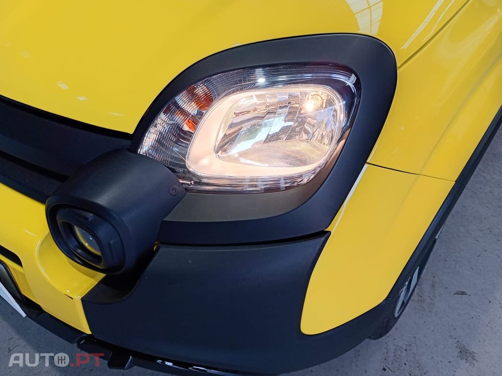 Fiat Panda 1.0 Hybrid Pandina