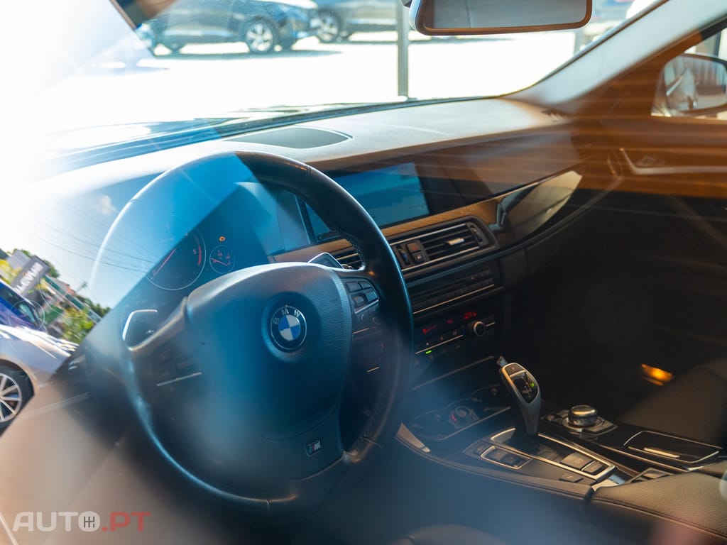 BMW 520 d Exclusive Auto 129g