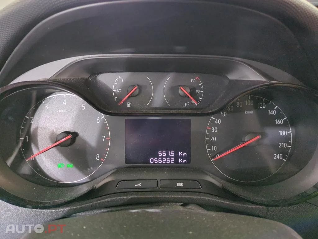 Opel Crossland 1.2 Business Edition