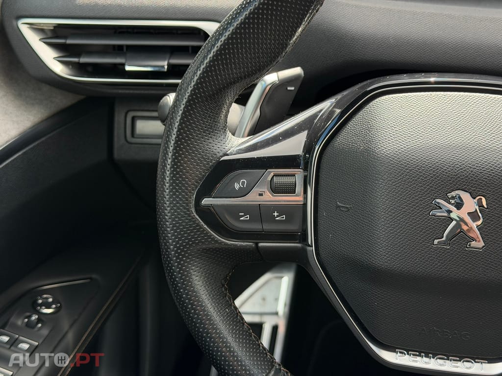 Peugeot 3008 1.5 BlueHDi GT EAT8