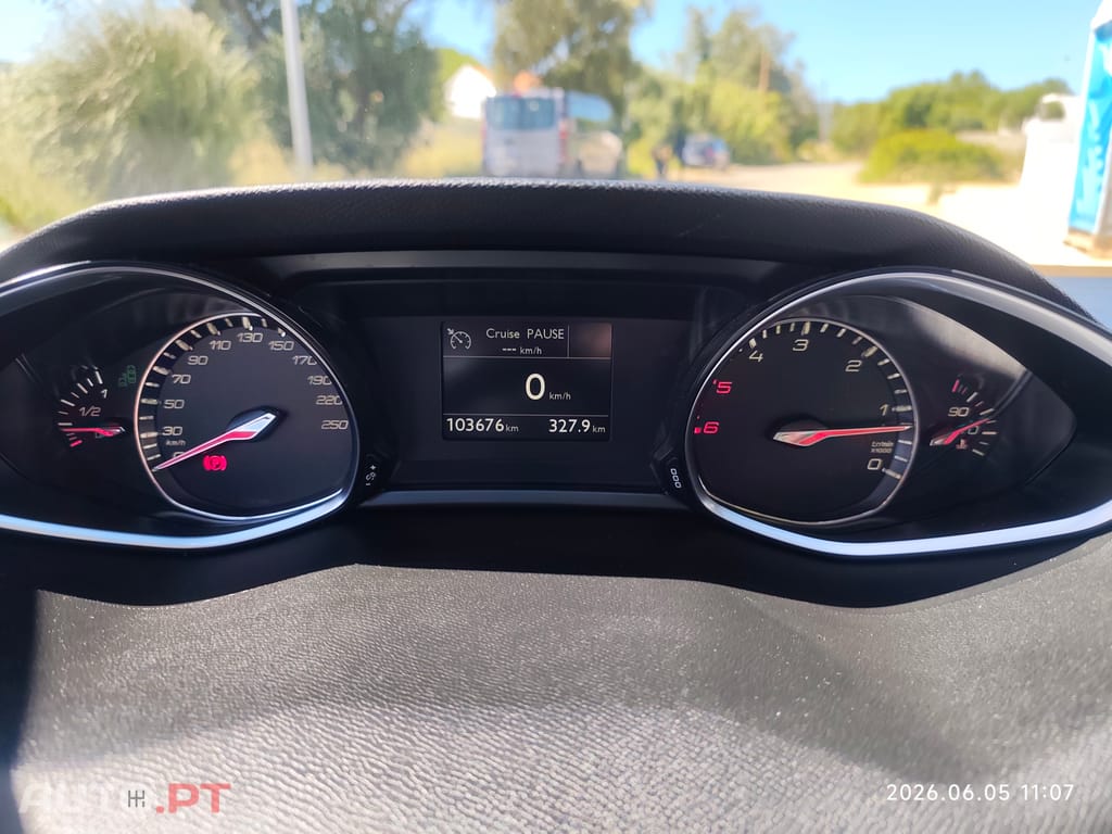 Peugeot 308 SW II SW 1.6 BlueHDi 120cv Allure (T9)