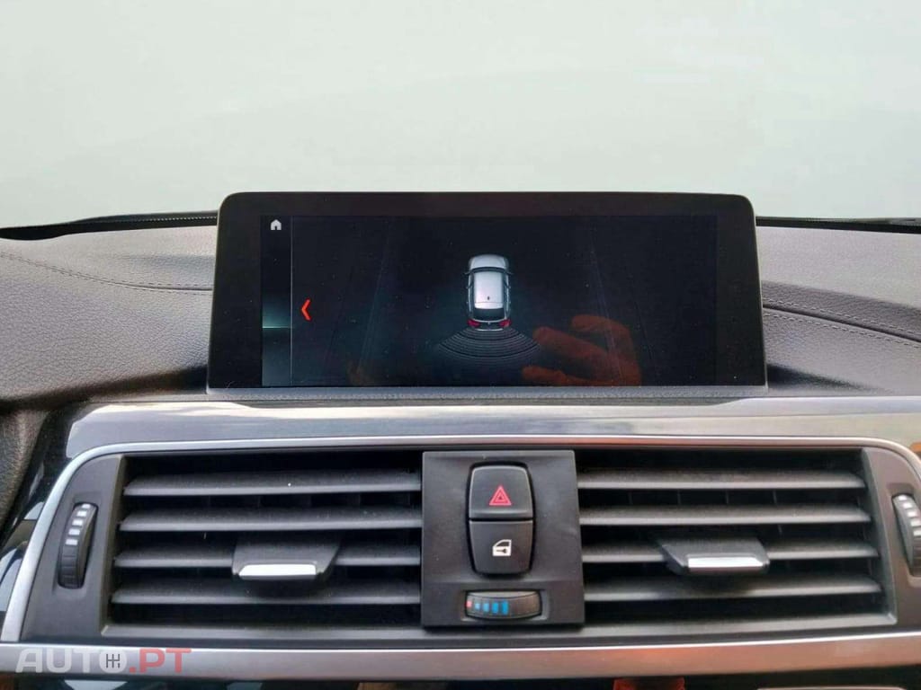 BMW 320 d Touring Line Luxury Auto