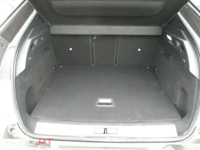 Peugeot E-3008 73 kWh GT