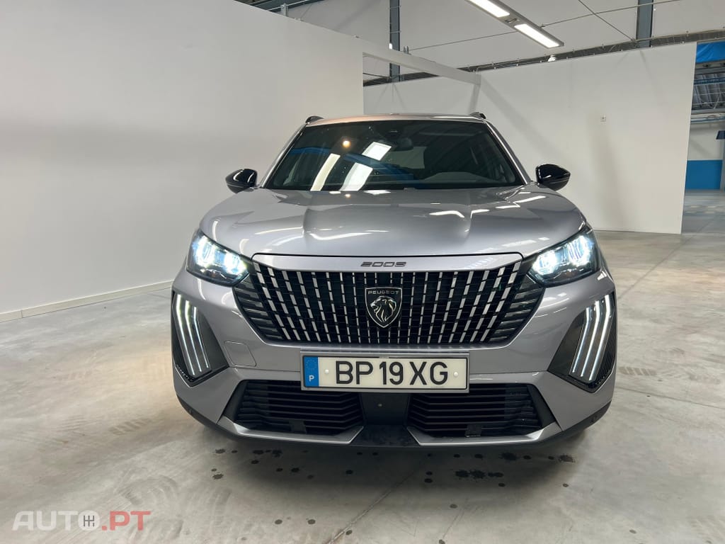Peugeot 2008 1.2 Hybrid Allure e-DCS6