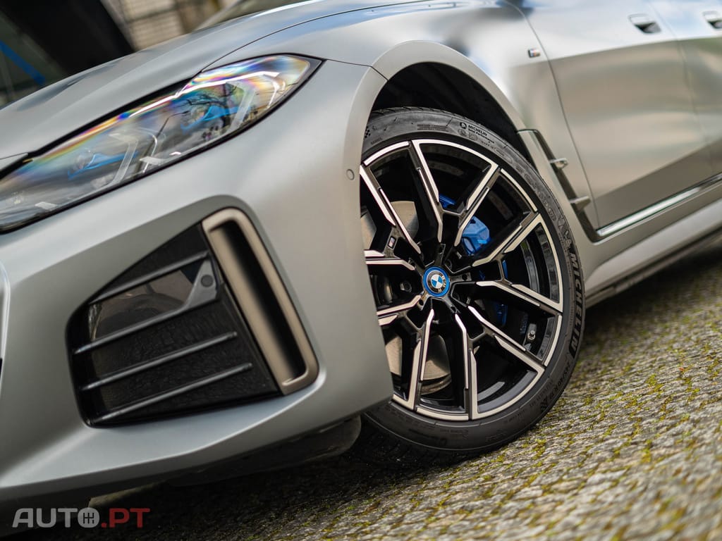 BMW i4 M50