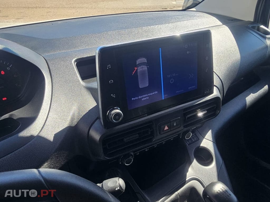 Peugeot Partner 1.5 BlueHDi Pro Standard Plus — fotografia 4