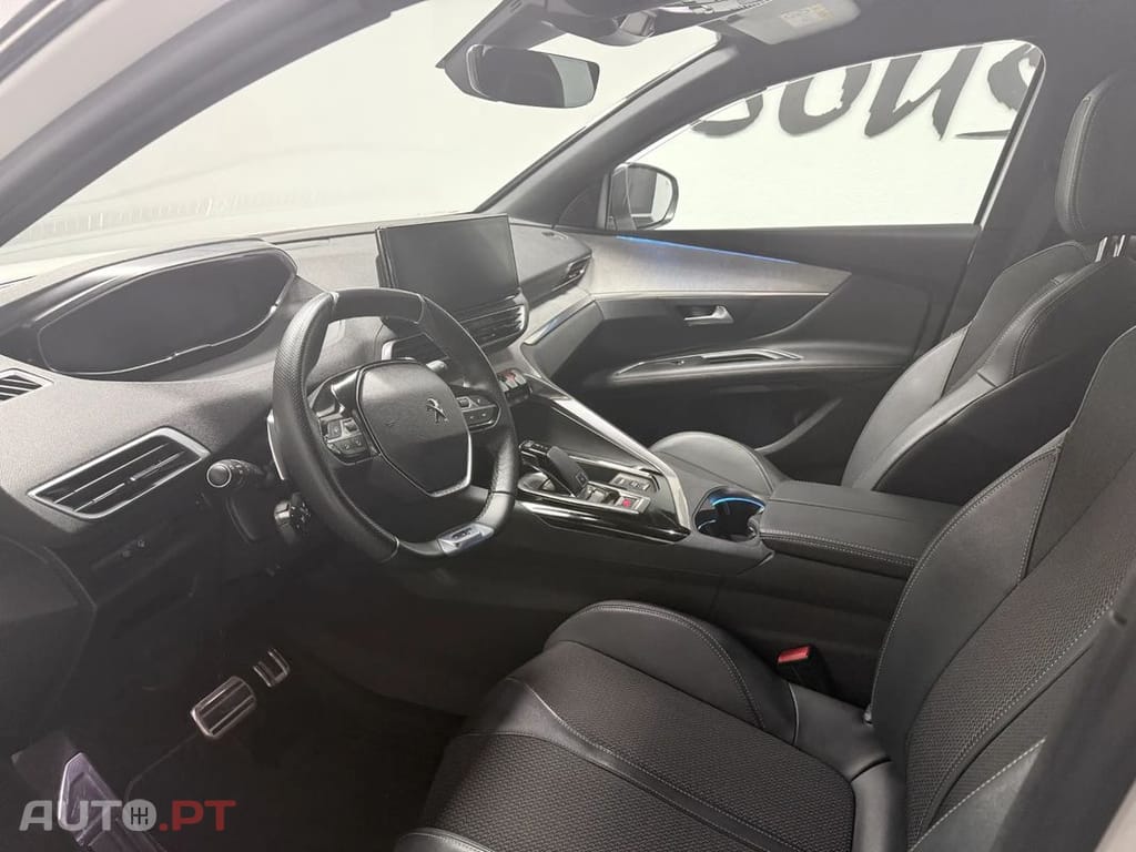 Peugeot 3008 1.2 PureTech GT EAT8