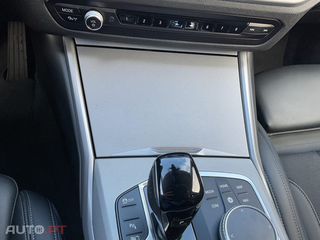 BMW 320 e Touring Line Sport Auto